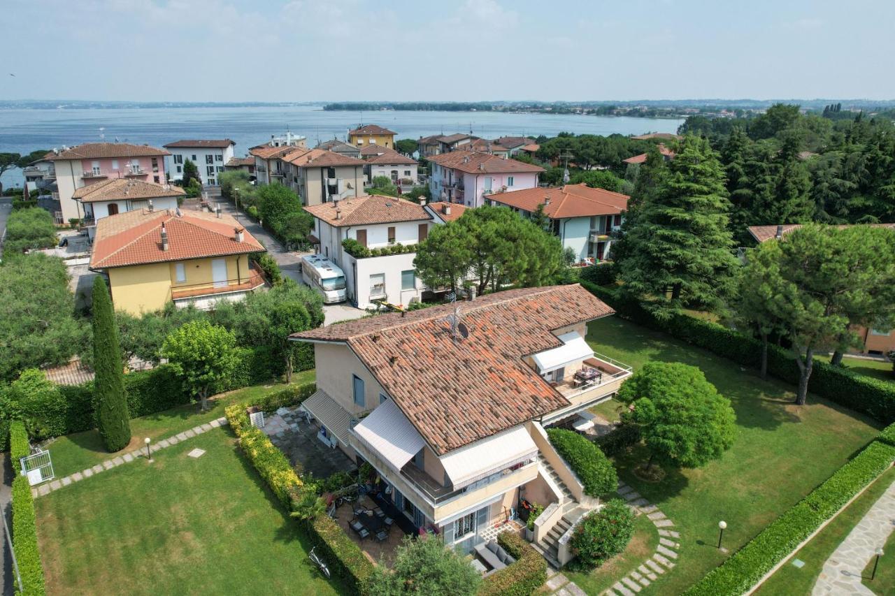 Appartamento Viola Superior Sirmione Exterior foto